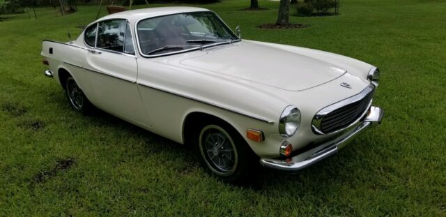 Volvo P1800 1970 image number 1