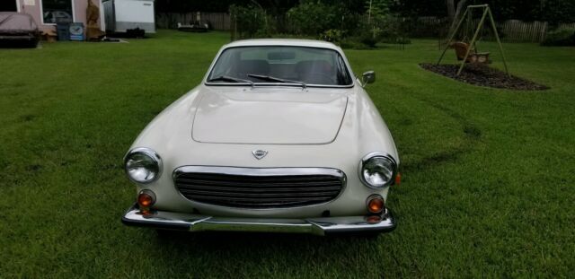 Volvo P1800 1970 image number 27