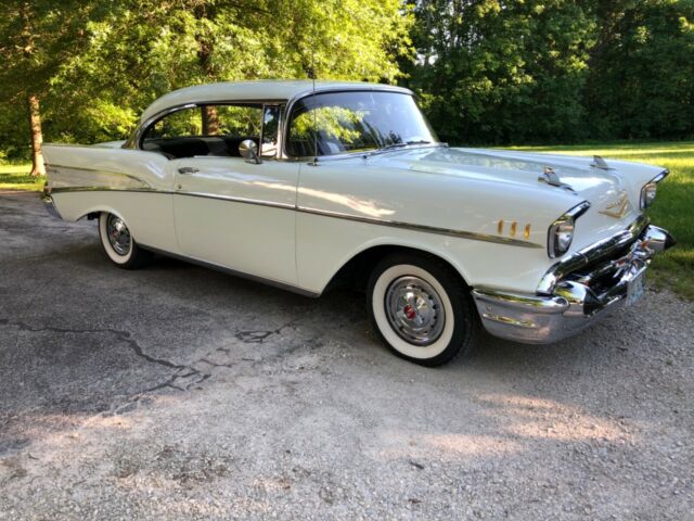 Chevrolet Bel Air/150/210 1957 image number 1