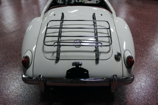 MG MGA 1958 image number 23