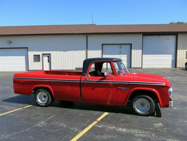 Dodge D100 Pickup, 440ci, 1966 image number 39