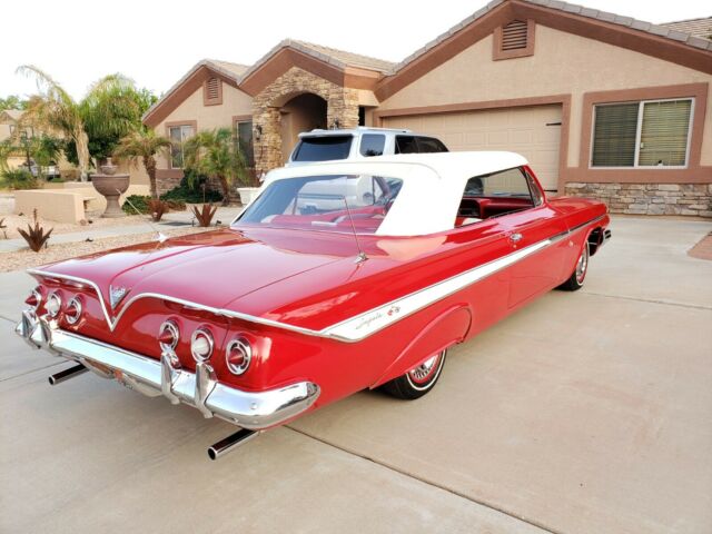 Chevrolet Impala 1961 image number 15