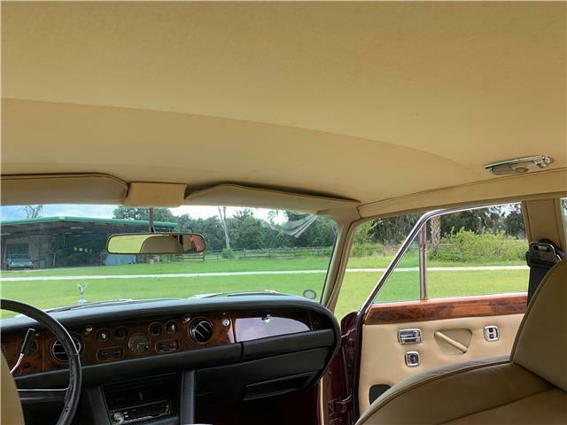 Rolls-Royce Silver Shadow LWB 1971 image number 46