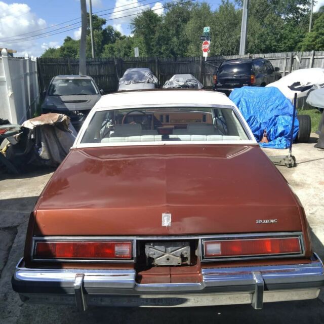 Buick Regal Grand Sport Turbo Coupe 1978 image number 15