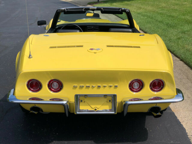 Chevrolet Corvette 1969 image number 26