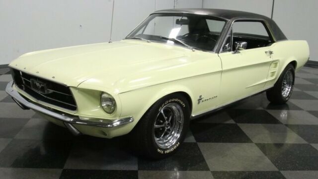 Ford Mustang 1967 image number 21