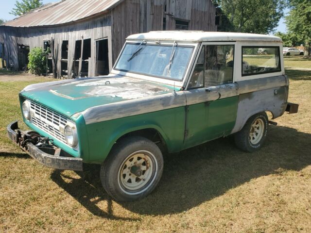 Ford Bronco 1966 image number 24