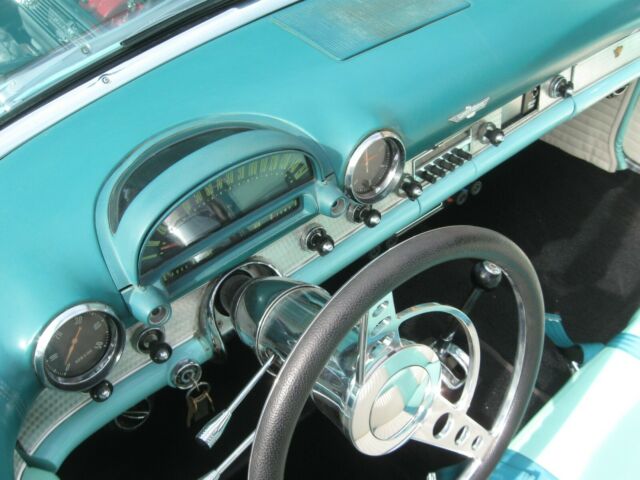 Ford Thunderbird 1955 image number 5