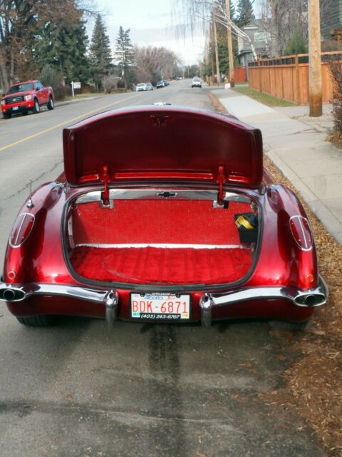 Chevrolet Corvette 1958 image number 16