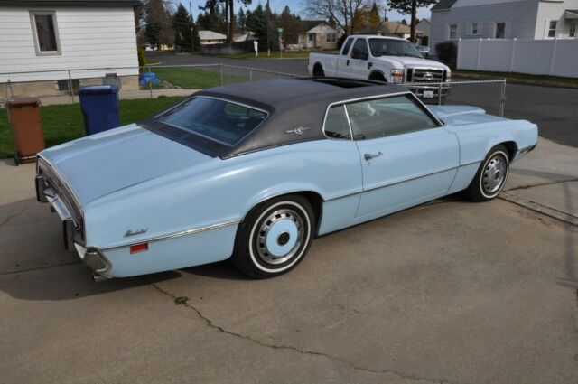 Ford Thunderbird 1970 image number 0