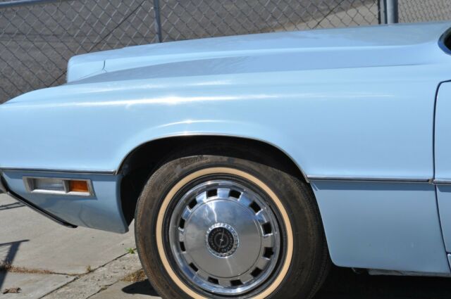 Ford Thunderbird 1970 image number 11