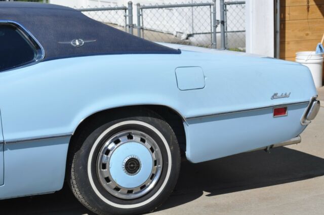 Ford Thunderbird 1970 image number 15