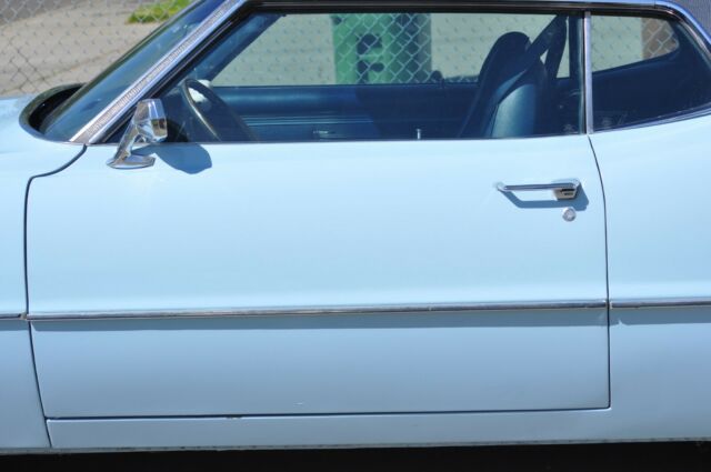 Ford Thunderbird 1970 image number 16