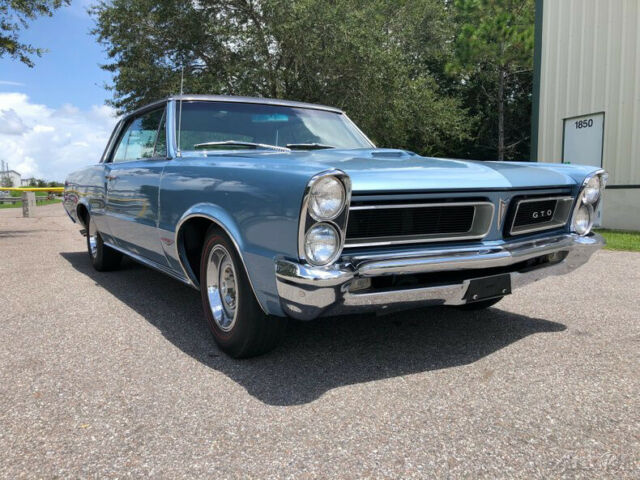 Pontiac GTO 1965 image number 2