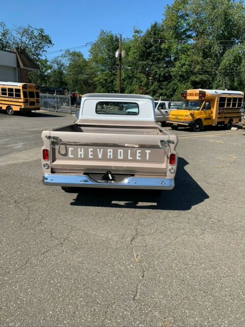 Chevrolet C-10 1965 image number 4