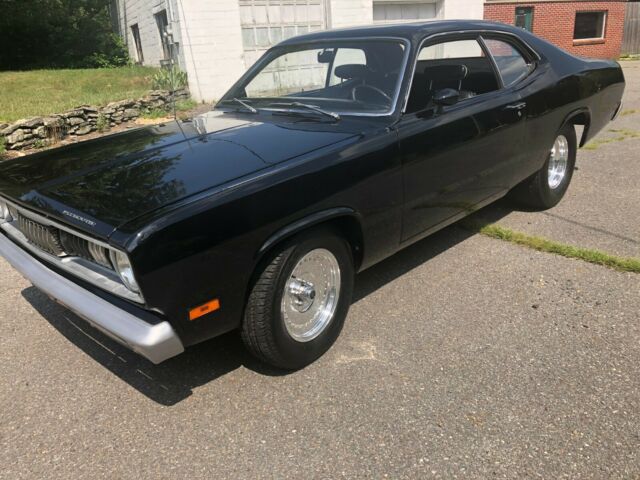 Plymouth Duster 1971 image number 27