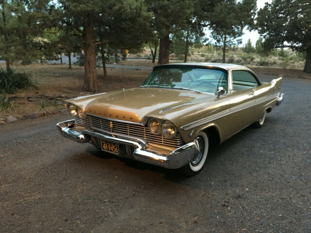 Plymouth Fury 1957 image number 1