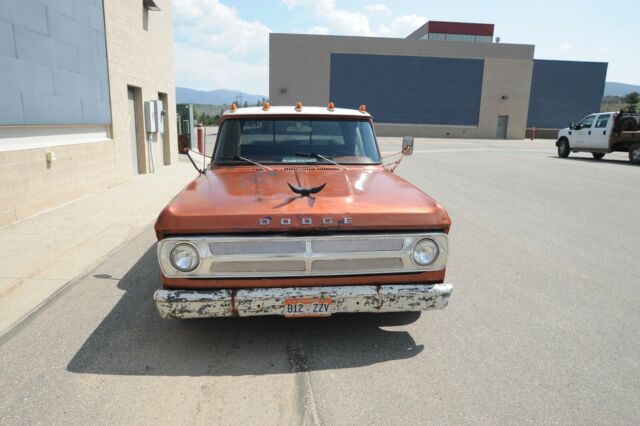 Dodge Power Wagon 1970 image number 19