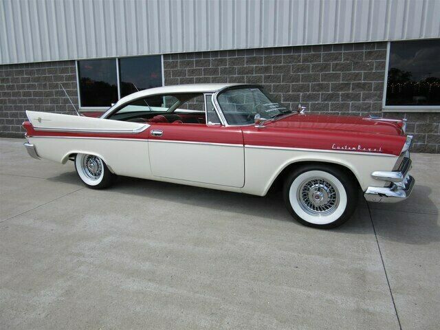 Dodge Royal Custom 1957 image number 0