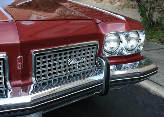 Oldsmobile Ninety-Eight 1973 image number 14