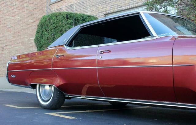 Oldsmobile Ninety-Eight 1973 image number 18