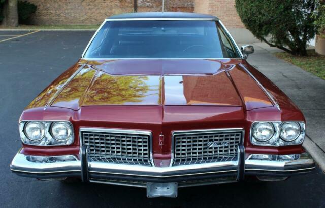 Oldsmobile Ninety-Eight 1973 image number 28