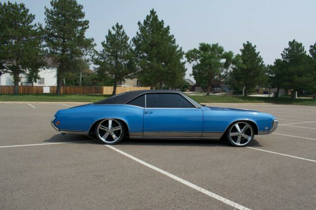 Buick Riviera 1969 image number 29