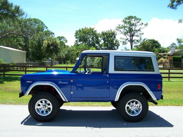 Ford Bronco 1977 image number 26