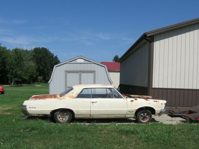 Pontiac GTO 1965 image number 13