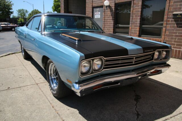 Plymouth Road Runner 1969 image number 7