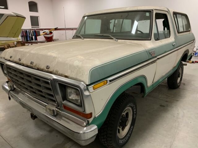 Ford Bronco 1979 image number 0