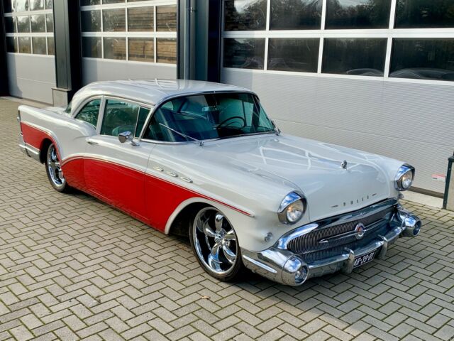 Buick Special 1957 image number 0