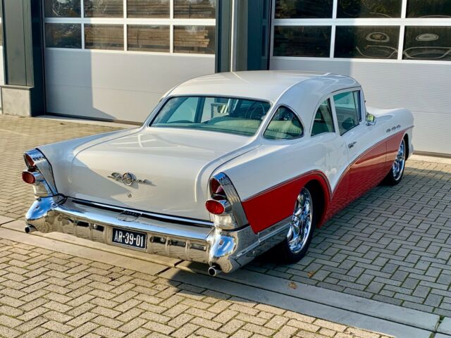 Buick Special 1957 image number 11