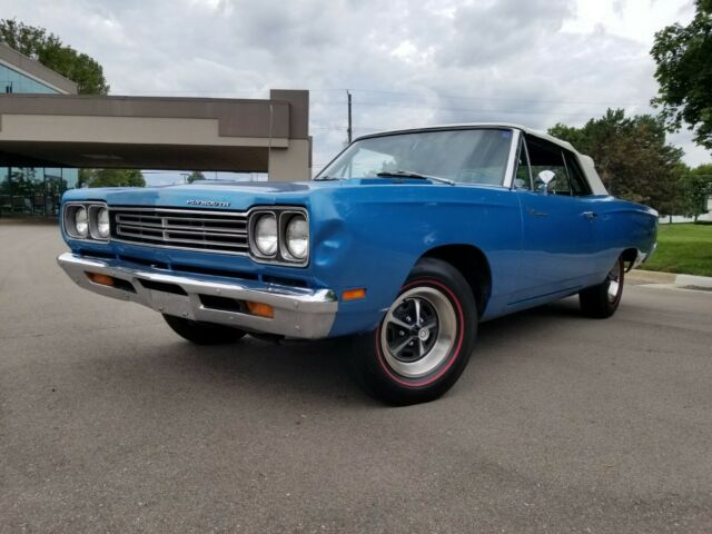 Plymouth Road Runner 1969 image number 13