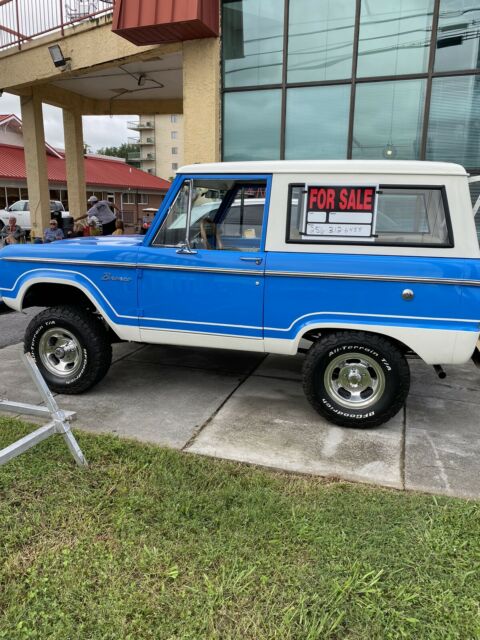 Ford Bronco 1974 image number 25