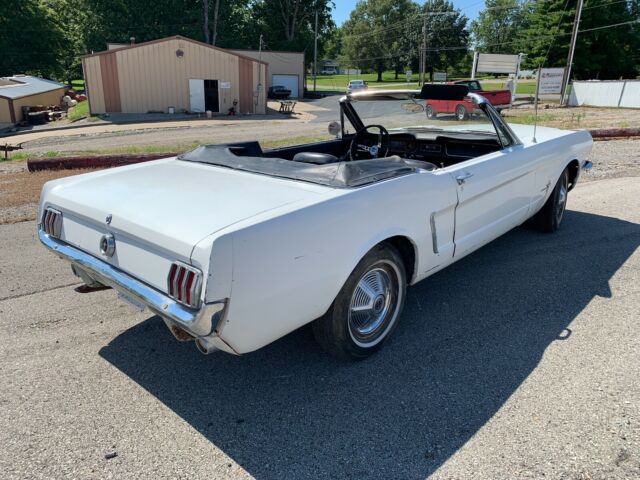 Ford Mustang 1965 image number 5