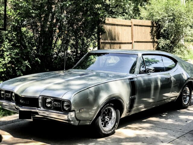 Oldsmobile 442 1968 image number 10