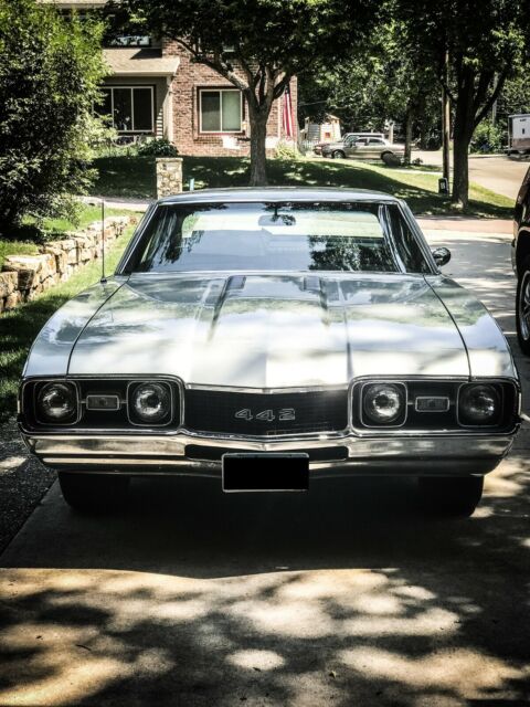 Oldsmobile 442 1968 image number 2