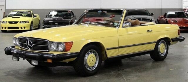 Mercedes-Benz SL-Class 1975 image number 0