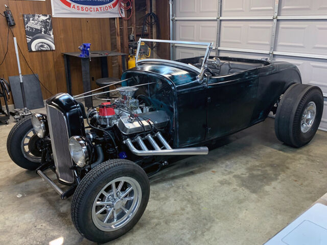 Ford Outlaw 1932 image number 1