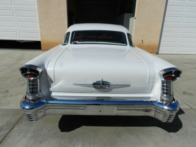 Oldsmobile Eighty-Eight 1957 image number 32