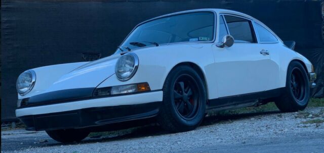 Porsche 911 1973 image number 0