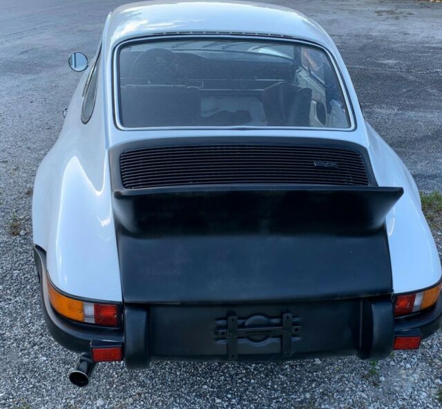 Porsche 911 1973 image number 10