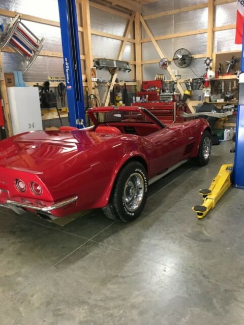 Chevrolet Corvette 1971 image number 2