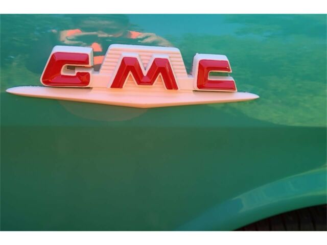 GMC 100 1959 image number 31