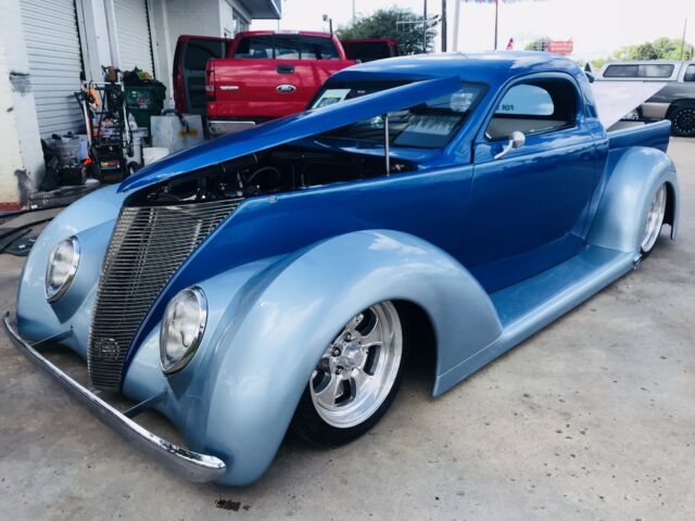 Ford 3 WINDOW PICKUP STREETROD 1937 image number 0