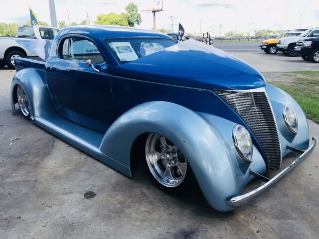 Ford 3 WINDOW PICKUP STREETROD 1937 image number 32