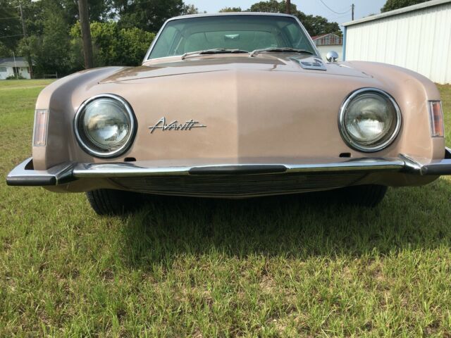 Studebaker Avanti 1963 image number 29