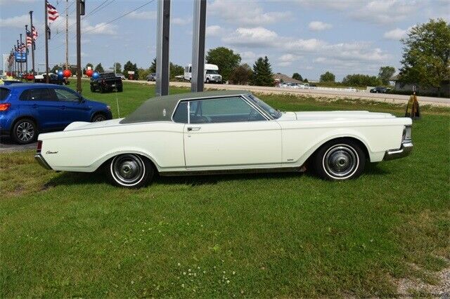 Lincoln Mark Series 1969 image number 23