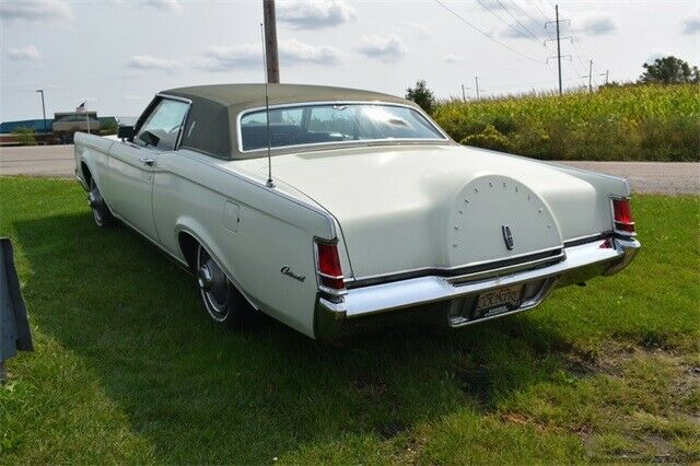 Lincoln Mark Series 1969 image number 26